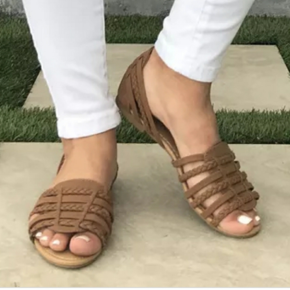 City Classified slip on sandals